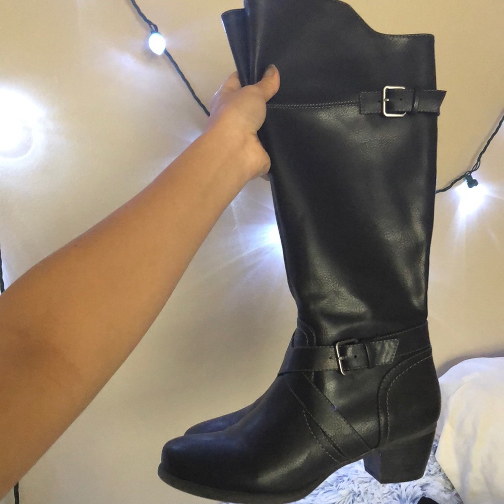 Winter leather boots